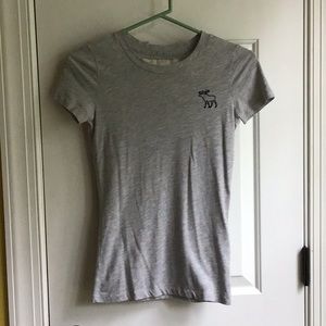 Gray tee